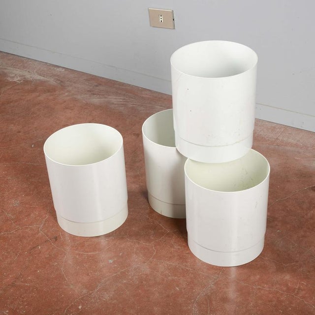 This original totem plant stand, produced by lineaacqualba, is an interesting example of functional modernism with a...