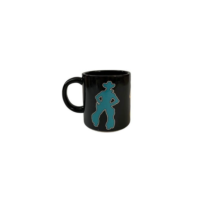 Bright and bold colors silhouette on black make a dramatic statement on your table. Rodeo motif is the perfect accent to...