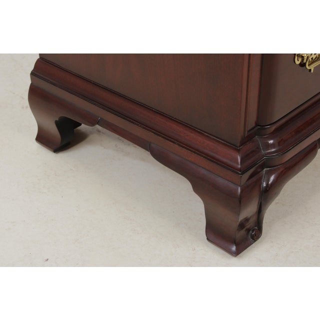 Kindel Mahogany Block Front Goddard For Sale - Image 9 of 15