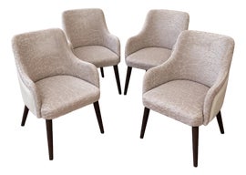 Example of Adriana Hoyos Seating