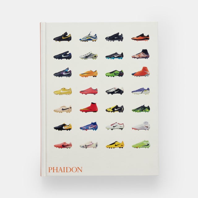 The first book to chart the unprecedented history of Nike’s iconic football boots, from the evolution of their design to...