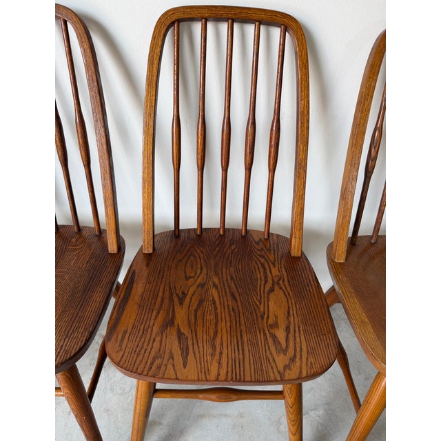 Brown Vintage Virginia House Solid Oak Windsor-Style Dining Chairs – Set of 4 For Sale - Image 8 of 13
