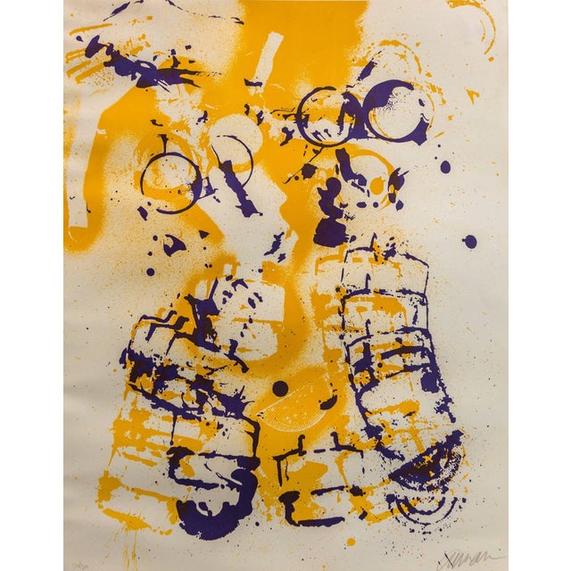 Le masque à gaz, 1971, edition of 300. Signed "Arman" in pencil l.r., numbered in pencil l.l. Lithograph in purple and...