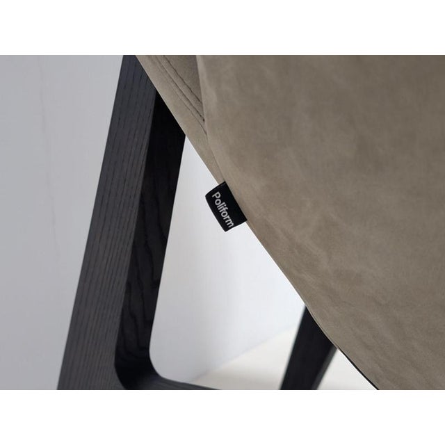 Set of Ventura Chair and Ottoman from Poliform For Sale - Image 4 of 13