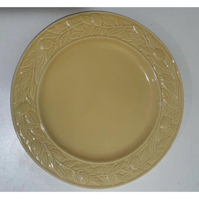 French Vintage Bordallo Pinheiro Majolica Plates - Large 13" - Set of 4 For Sale - Image 3 of 8
