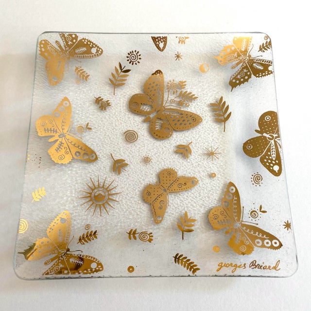 This set of nine vintage 1960's Mid Century Modern Georges Briard gold leaf butterflies glass canape hors d'oeuvre square...