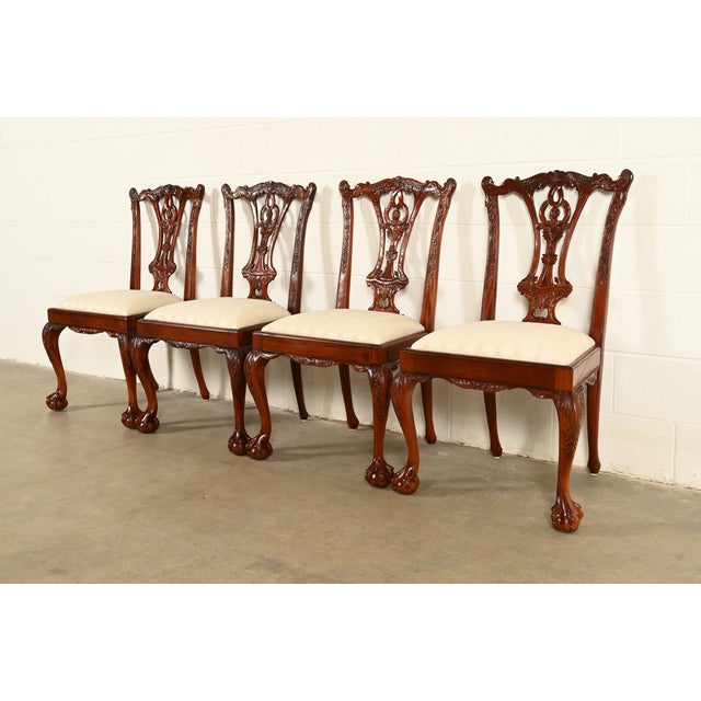 English Baker Furniture Style Chippendale Carved Mahogany Dining Chairs, Set of Four For Sale - Image 3 of 14