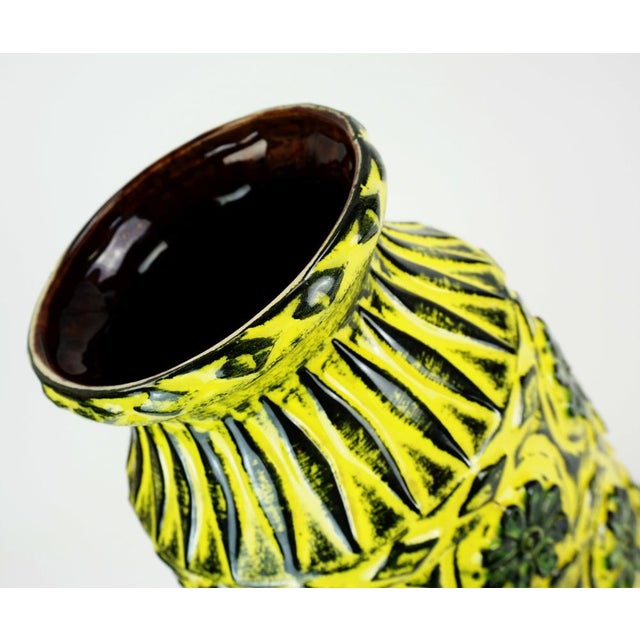 Green Model 76 40 Vase from Bay Keramik, 1960s For Sale - Image 4 of 11