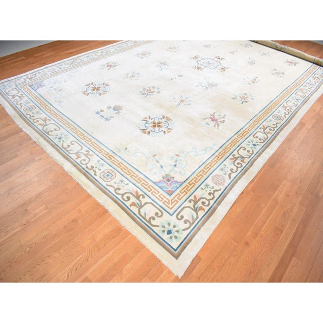 Persian 1940s Ivory Antique Oriental Rug For Sale - Image 3 of 10