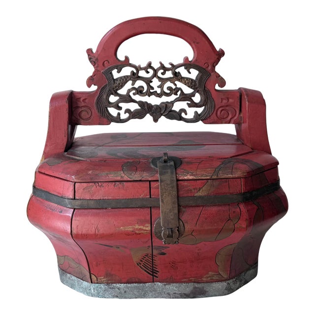 Antique Chinese Red Wooden Wedding Bridal Box For Sale