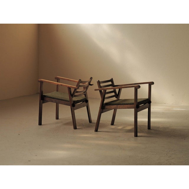 French Modernist Reconstruction Oak Armchairs, 1940s, Set of 2 For Sale - Image 9 of 16
