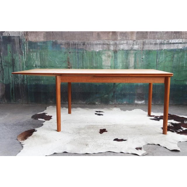 Wood Mid-Century Modern Danish Leaf Table in Teak For Sale - Image 7 of 11