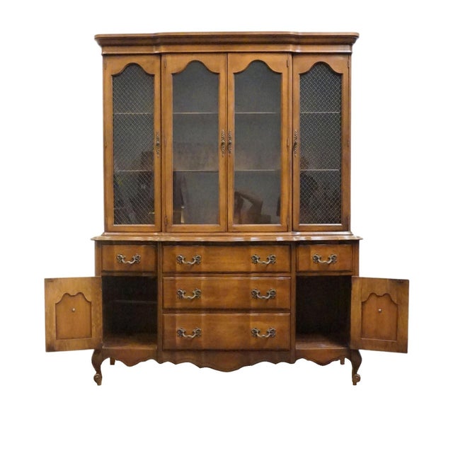 Wood Broyhill Furniture Solid Hard Rock Maple Country French Provincial 59" Buffet W. China Cabinet 5000-10 / 5000-20 For Sale - Image 7 of 15
