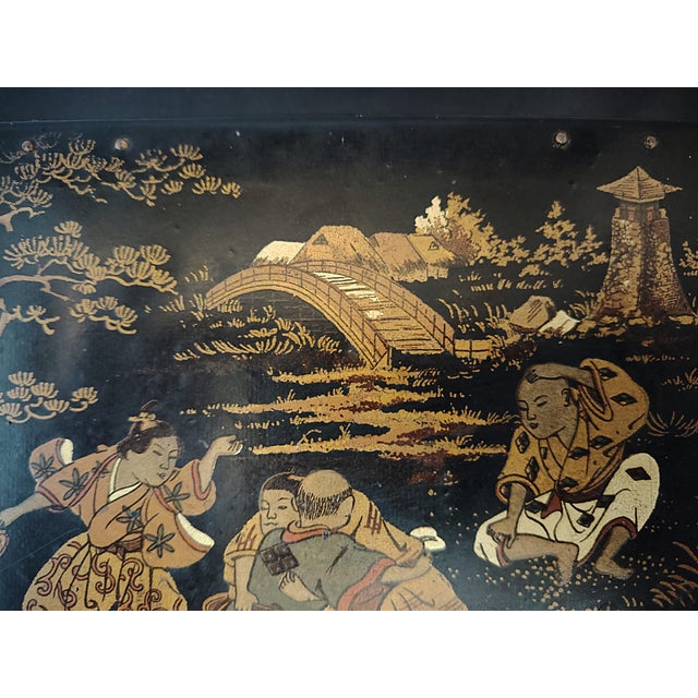 Wood Napoleon III Japanese-Style Lacquered Letter Box For Sale - Image 7 of 8