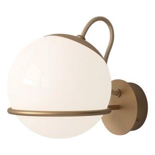 Model 238/1 Wall Light in Opaline Glass from Gino Sarfatti, Italy For Sale