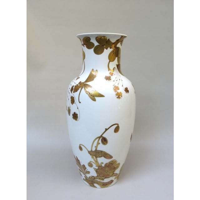 White Gold Porcelain Serenade Floor Vase from Ak Emperor, W. Germany, 1970s For Sale - Image 4 of 18