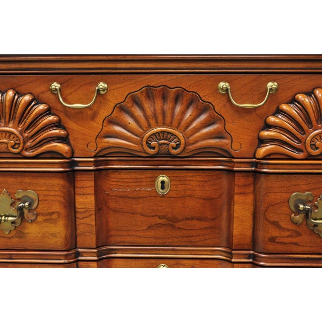 Harden Furniture Vintage Georgian Cherry 3 Drawer Block Front Bachelor Chest Dresser by Harden For Sale - Image 4 of 18