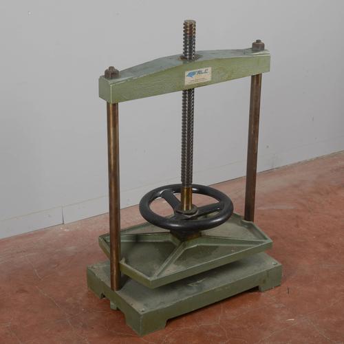 Bookbinding Press for Vintage Book Restoration For Sale - Image 4 of 9