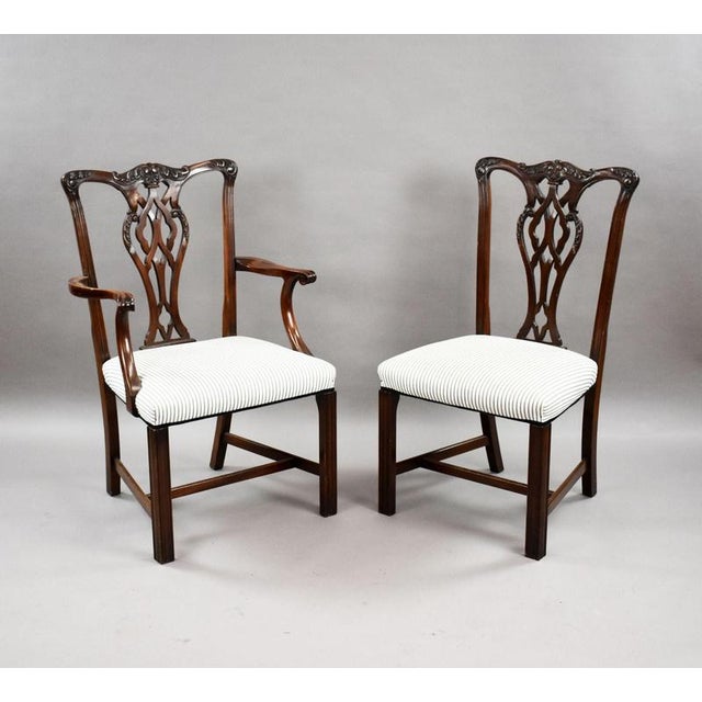 Edwardian Extending Dining Table and 12 Chairs in Mahogany, 1910, Set of 13 For Sale - Image 3 of 8