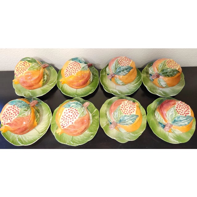 Vietri Christmas Holiday Pomegranate Bowls With Leaf Plates Trompe l'Oeil Majolica Serving Set for 8 Late 20th Century - Rare Set For Sale - Image 14 of 17