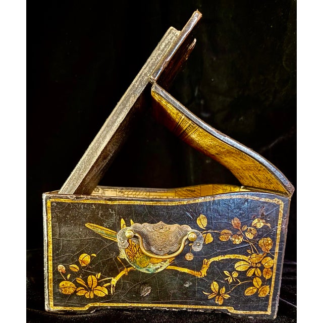 Chinese Vintage Chinese Jewelry and Keepsake Box For Sale - Image 3 of 12