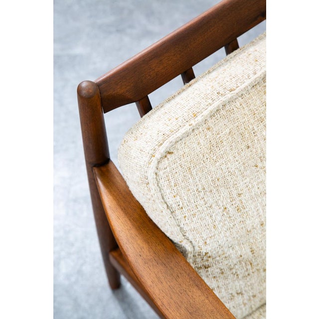 Wood Mid Century Danish Modern Lounge Chair Walnut Wool Fabric Armchair Vintage White For Sale - Image 7 of 12