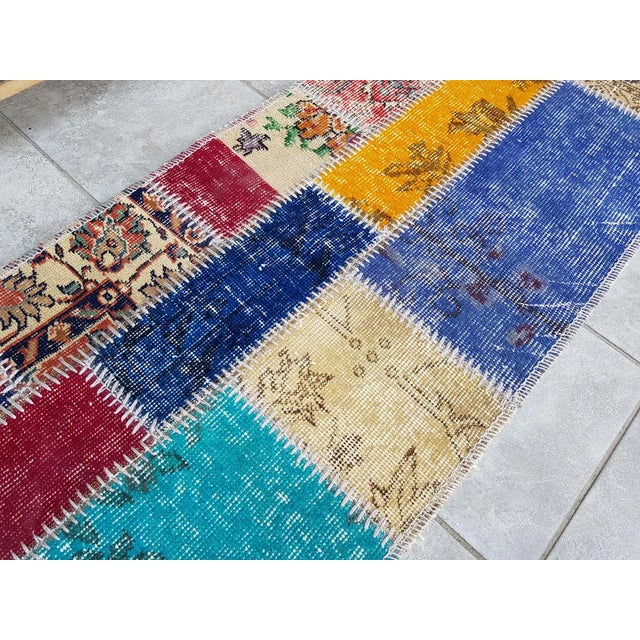 Mid 20th Century Oushak Anatolian Hallway Runner For Sale - Image 6 of 10