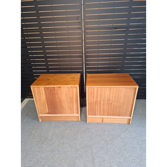 Mid-Century Modern 1970s Pair of Mid-Century Modern Danish Teak Nightstands For Sale - Image 3 of 12