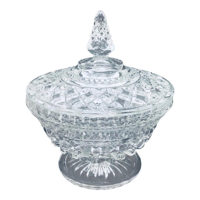 Vintage Clear Glass Pedestal Candy Dish With Lid in Wexford Pattern by Anchor Hocking For Sale