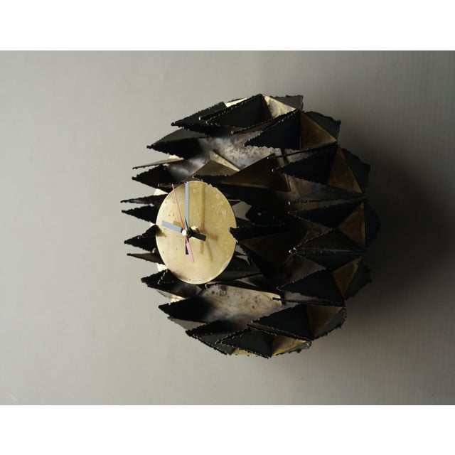 Postmodern Brutalist Metal Wall Clock by A.Becht, 1986 For Sale - Image 3 of 8