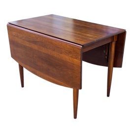 Example of Willett Furniture Dining Tables