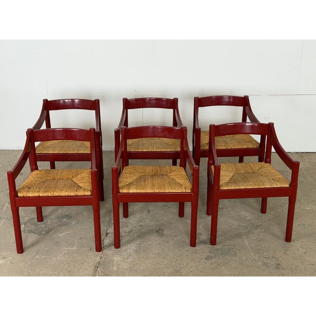Maroon Mid-Century Modern Carimate Armchair by Vico Magistretti for Cassina, Italy, 1959 For Sale - Image 8 of 18