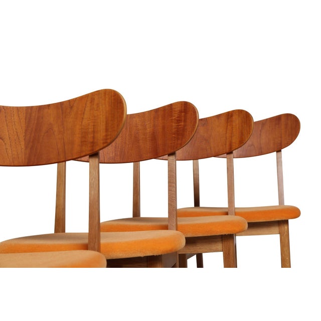 Mid-Century Modern Set of Eight Restored Danish Modern Oak & Teak Dining Chairs, Circa 1960 For Sale - Image 3 of 12