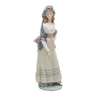 Lladró "Spanish Lady" Porcelain Figurine | Period Dress | © Daisa 1980 | Hand Made in Spain | 12.5" For Sale