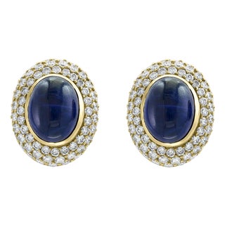 AGL Certified Natural Ceylon Sapphire Cabochon Stud / Clip Earring 18 Kt Gold For Sale
