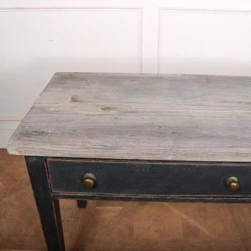 18th Century Painted Dresser Base For Sale - Image 5 of 6