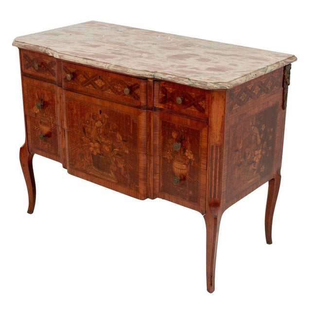 Early 20th Century Louis XV Style Kingwood and Marquetry Commode For Sale - Image 5 of 7