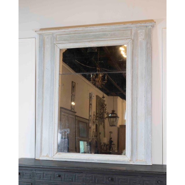 Light Gray French 18th Century Louis XVI Painted Trumeau Mirror For Sale - Image 8 of 10