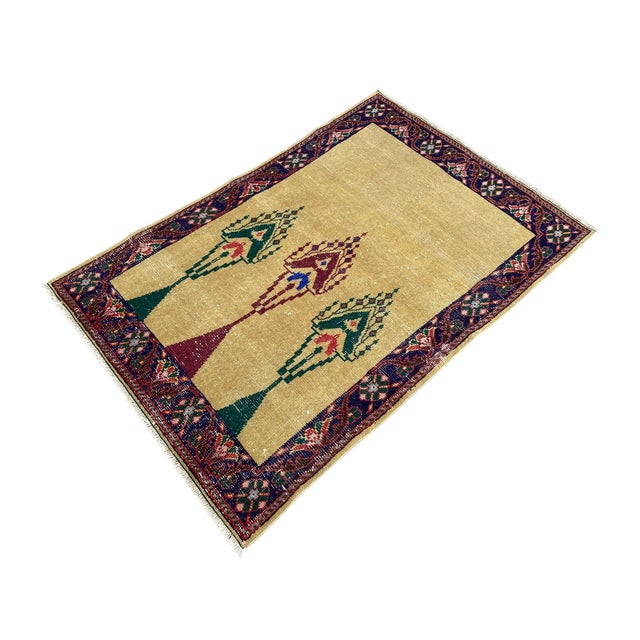 Vintage Gold Turkish Oushak Hand-Knotted Prayer Rug, 03'01 X 04'08 For Sale - Image 4 of 8