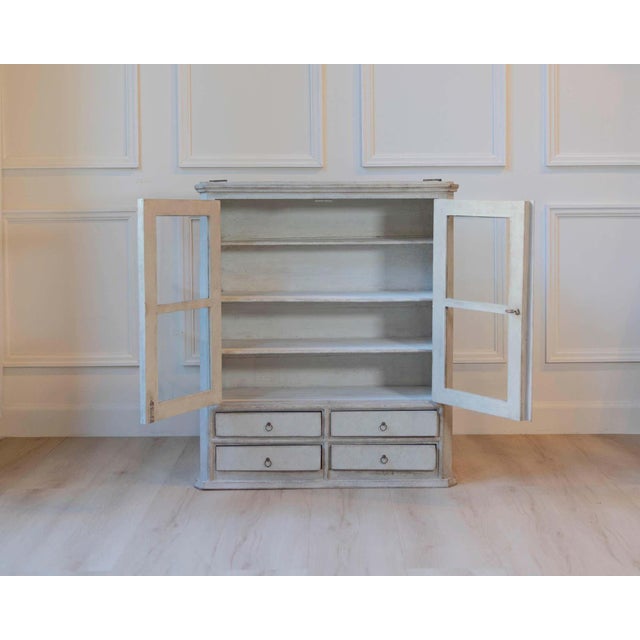 Wood 19th Century A hanging cabinet from Sweden with glass doors in grey For Sale - Image 7 of 8