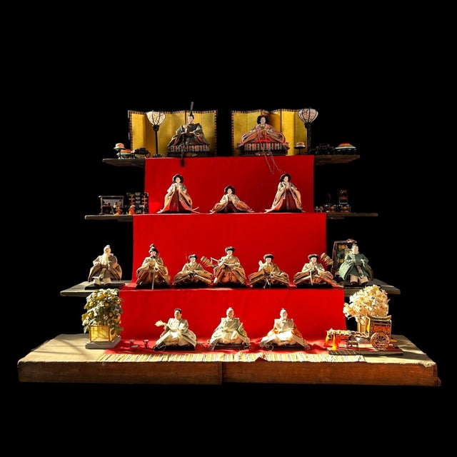 Large Hina Ningyō Emperor & Empress Complete Court Figures, 1980s, Set of 35 For Sale - Image 12 of 18