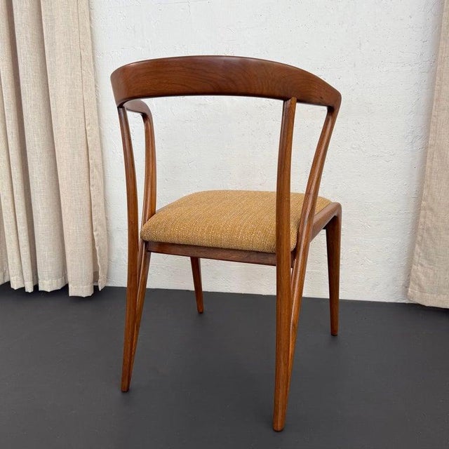Wood Mid-Century Modern Walnut Chair by Bertha Schaeffer for M. Singer & Sons For Sale - Image 7 of 10