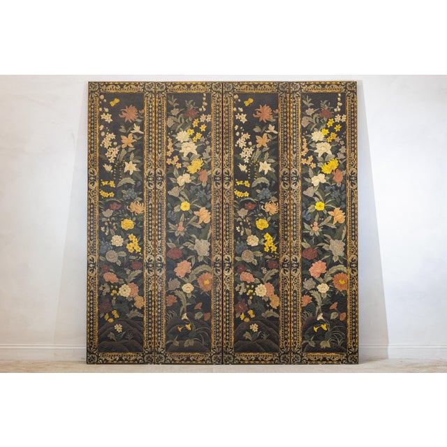 Four-Panel Chinese Black Lacquer Screen with Polychrome Floral Decoration For Sale - Image 16 of 18