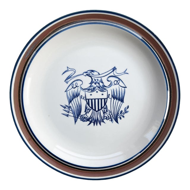 Early 20th Century Salem Stoneware American Eagle Plate, Patriotic Blue White Plate For Sale