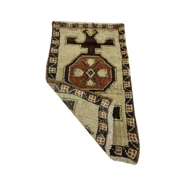 Mid-Century Modern Vintage Mini Turkish Rug For Sale - Image 3 of 4