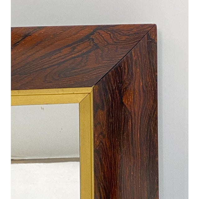 Brown English Rectangular Mirror With Figured Wood Frame (H 24 3/4 X W 19 3/4) For Sale - Image 8 of 10