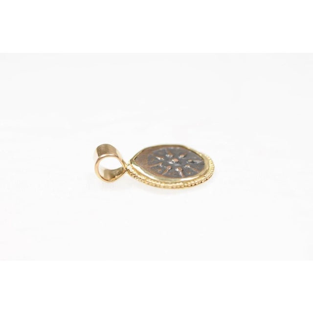 Antique Widow's Mite Roman Pendant, 22K For Sale - Image 10 of 12