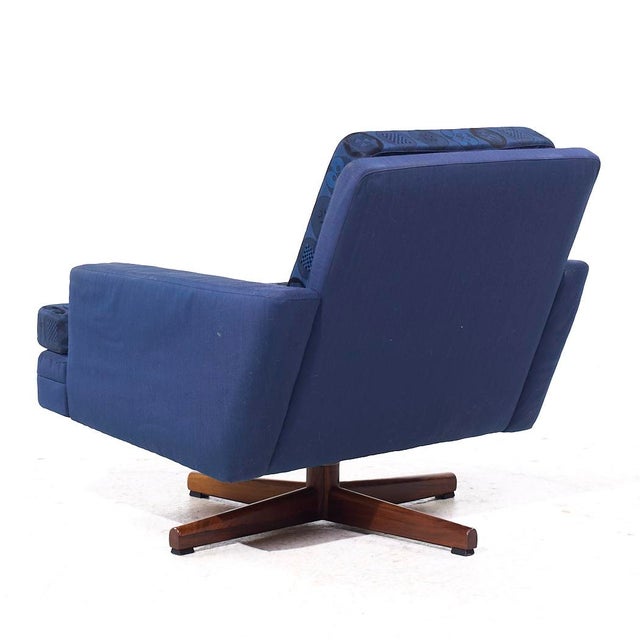 Blue Fredrik Kayser Model 807 Mid Century Norwegian Swivel Lounge Chairs - Pair For Sale - Image 8 of 12