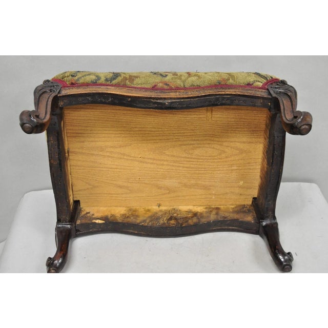 Antique French Louis XV Style Victorian Carved Mahogany Ottoman Footstool For Sale - Image 12 of 14
