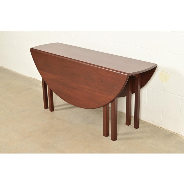 Kittinger Georgian Mahogany Gate Leg Drop Leaf Dining Table or Breakfast Table, Newly Refinished For Sale - Image 9 of 12
